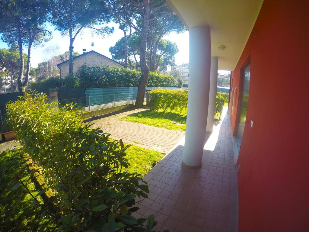 Residence Le Piramidi Caorle Eksteriør bilde