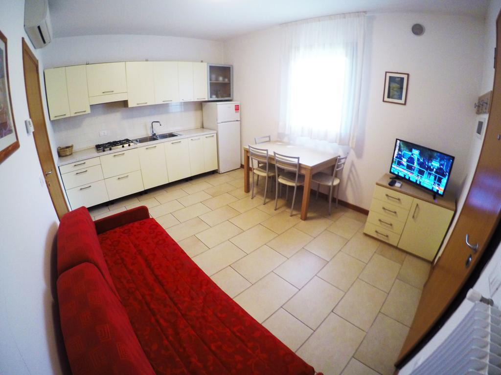 Residence Le Piramidi Caorle Eksteriør bilde